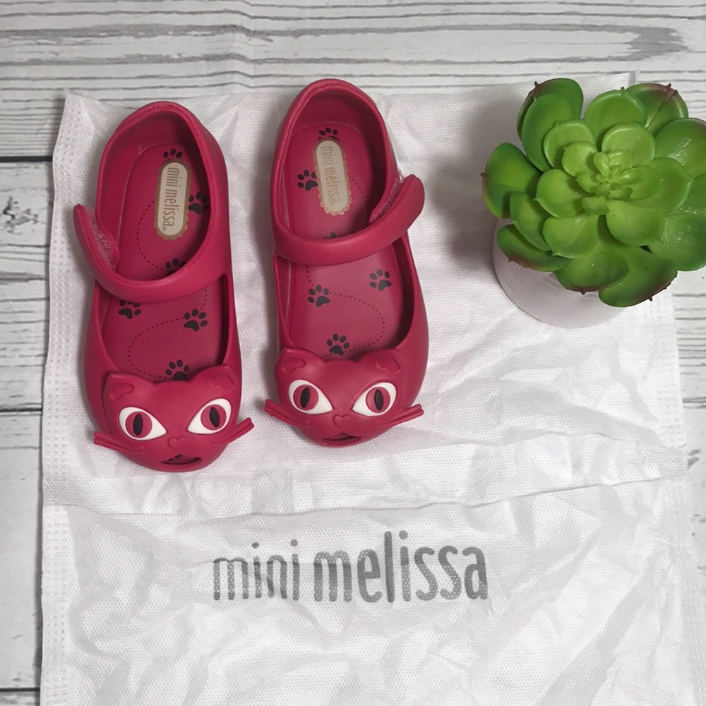 Mini Melissa‎ 7